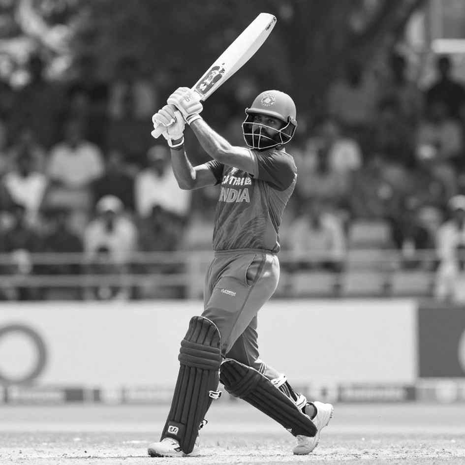 শ্রীলঙ্কার টস জয় ঘিরে ধোঁয়াশা: ব্যাটিং নাকি বোলিং, শিরোনামেই বিপরীত তথ্য