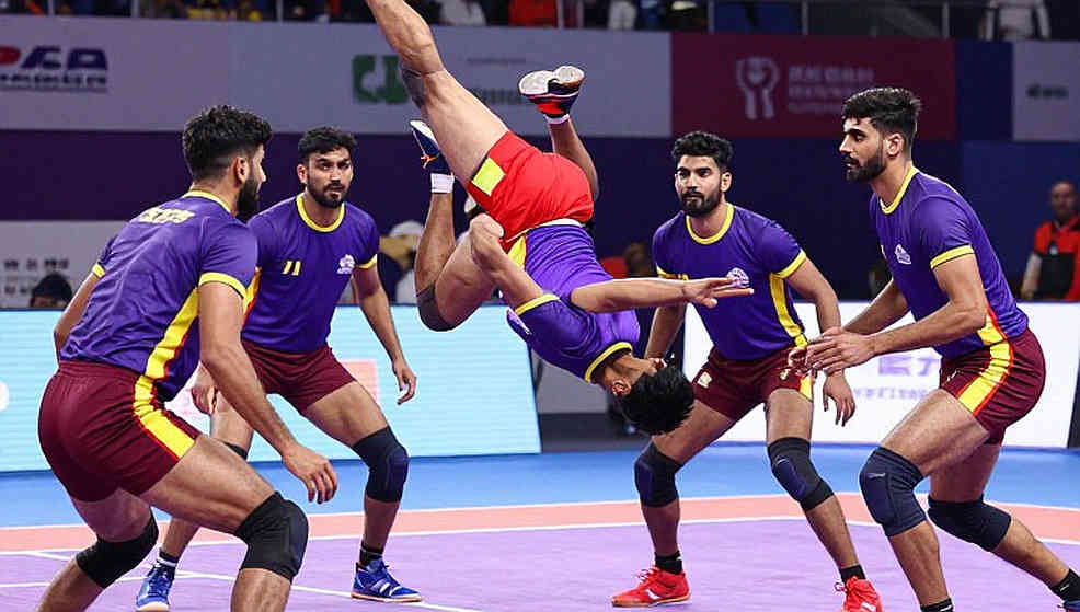 তিন অল-আউট আর দুই পয়েন্টের ফাঁক: ৪৮-২৪ স্কোরলাইন যেভাবে ভারতের আসল ছবিটা ঢেকে দিচ্ছে