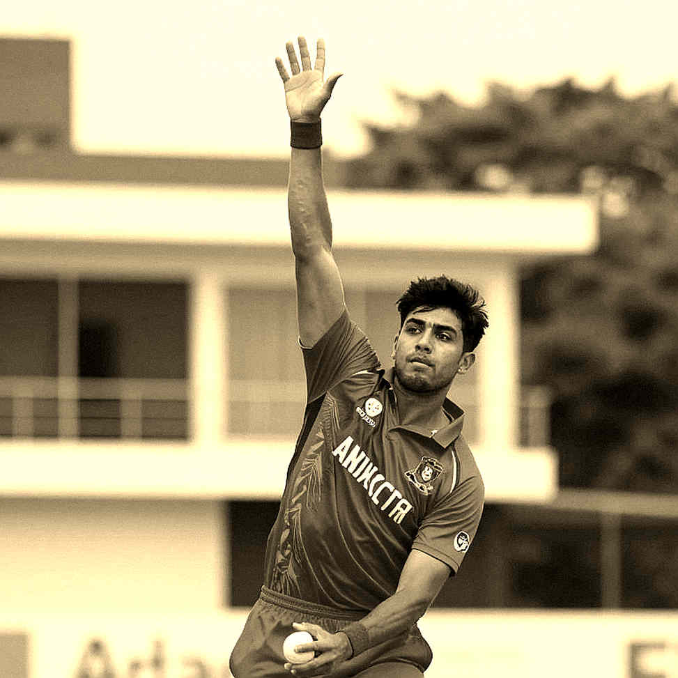 শামির বিশ্রাম বনাম বিতর্ক: পালামের স্পিন-পিচ যেভাবে 'বিশ্বাসঘাতকতা'র গল্প ভেঙে দেয়
