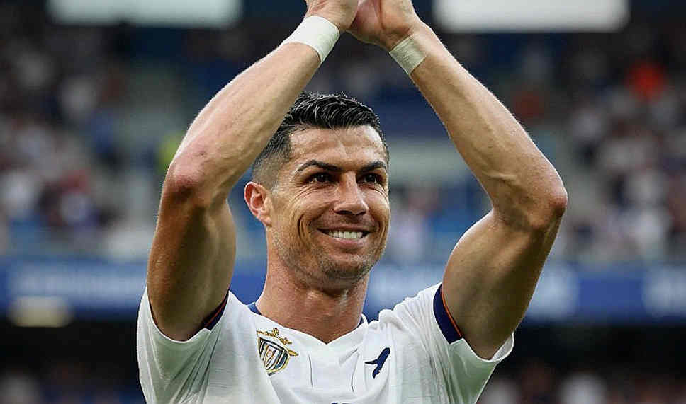 জাকার্তার ফাইনাল ও একটি নামের অমিল: ফিফা যখন এএফএফের ট্রফি নিজের খাতায় তুলছে